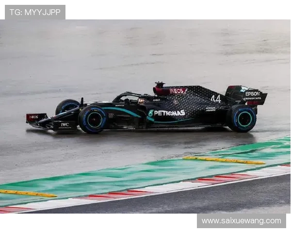 汉密尔顿:墨西哥 P3 是完美起点,感谢团队未放弃