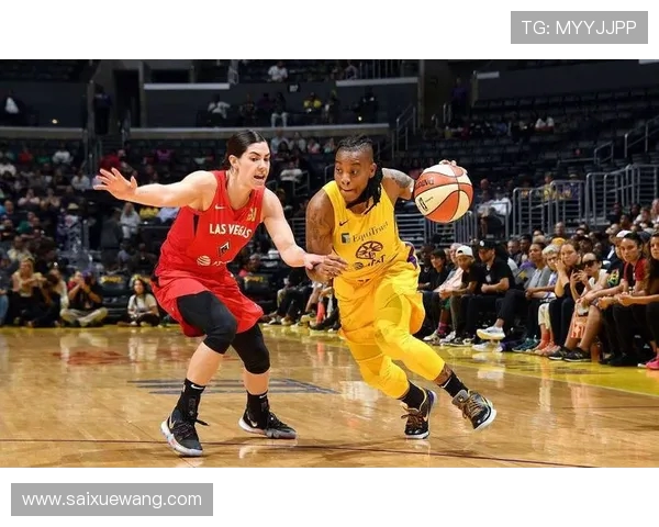 热血收官!火花队摘冠出征省赛,荔浦三人篮球公开赛燃爆全城